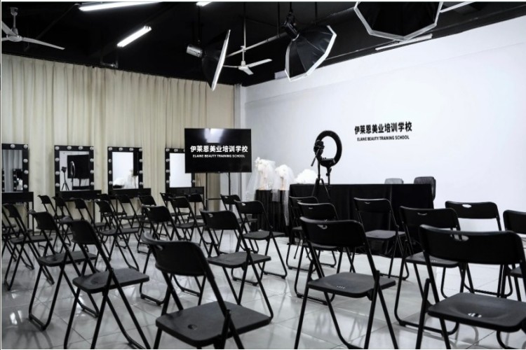昆明伊莱恩美妆培训学校校区环境图