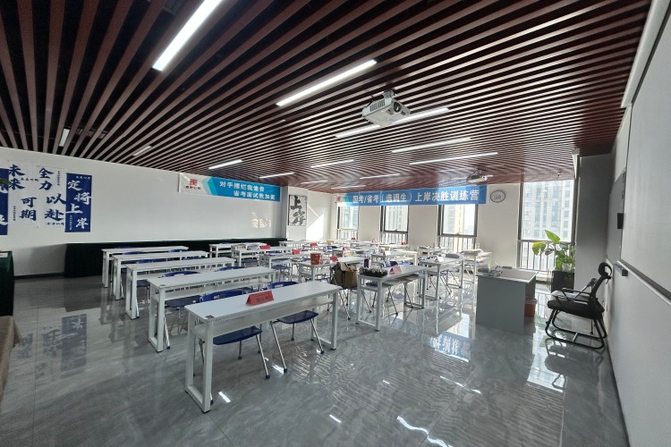 河北政易教育校区环境图