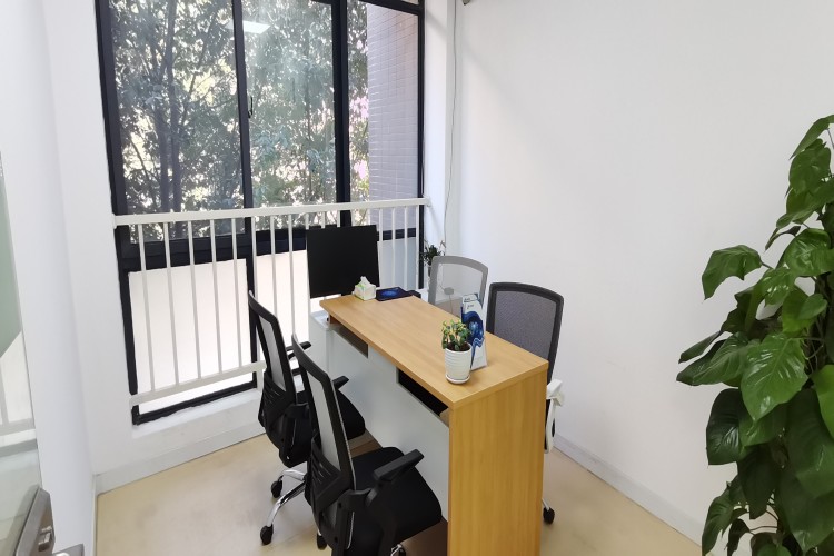 武汉工控橙PLC休息区