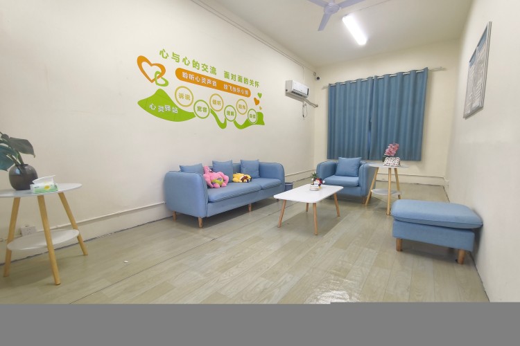 湘潭专门教育学校环境图