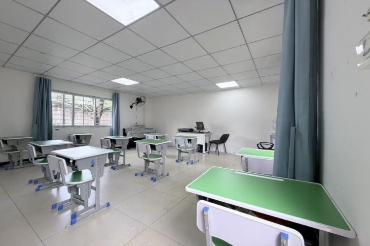 成都规禾苑教育环境图