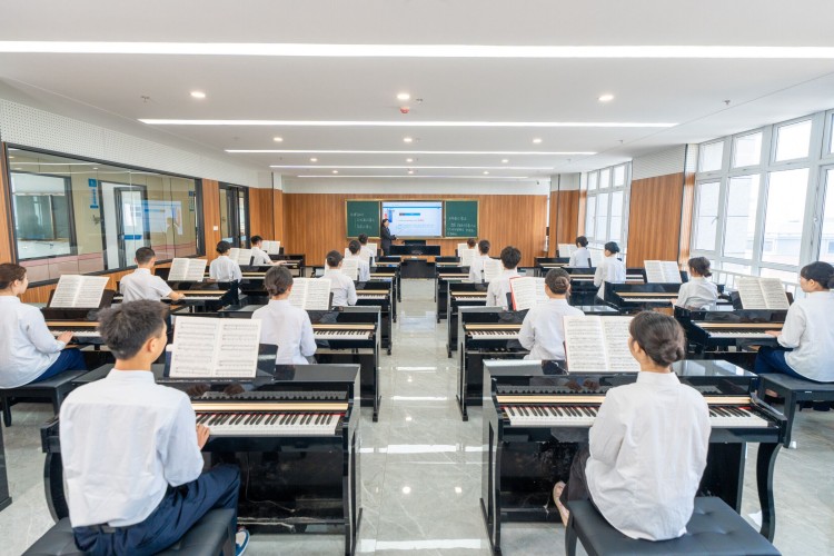 成都万通未来高级技工学校校园环境图片