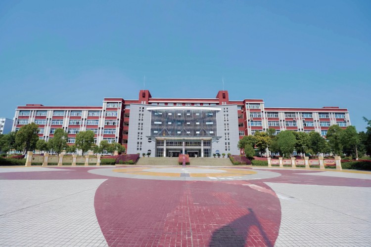 重庆望江技工学校