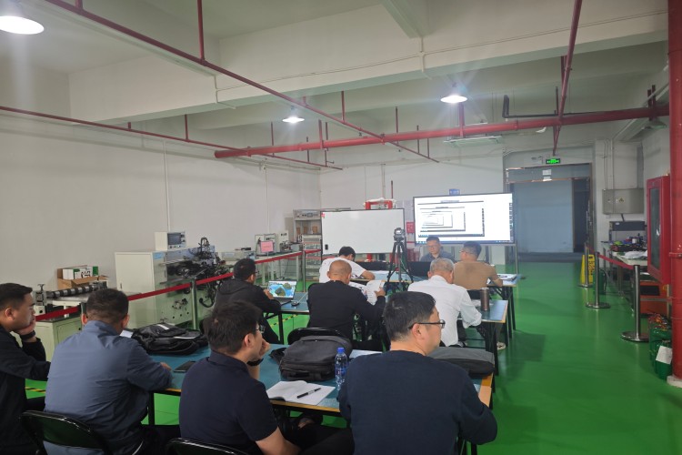 深圳市新能源汽车促进会环境图