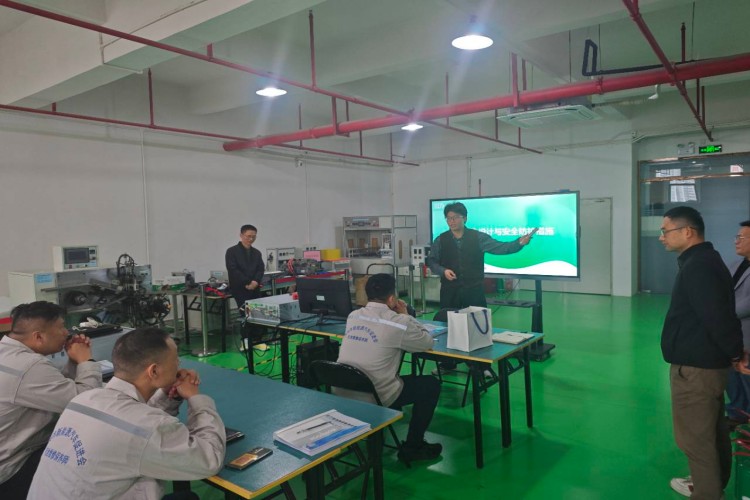 深圳市新能源汽车促进会环境图