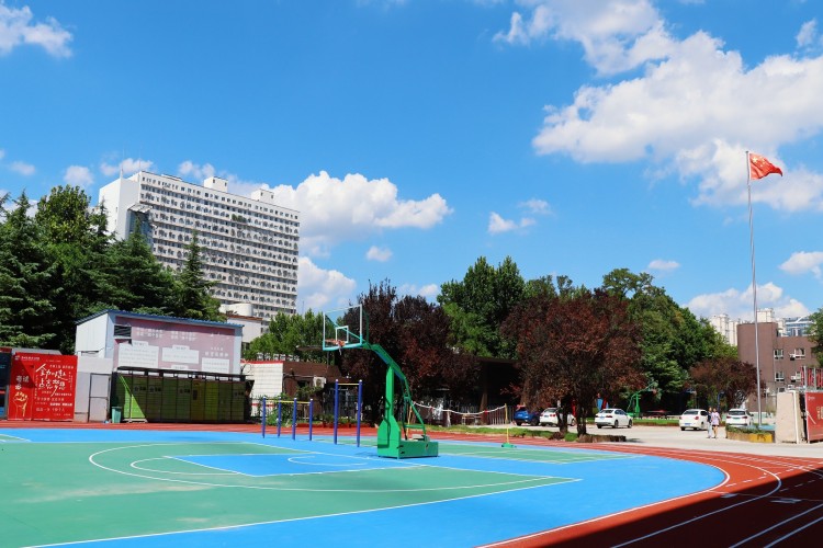 郑州实验补习学校环境图