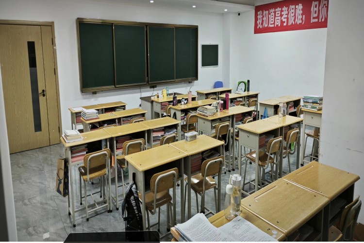 太原禹宸高考学校教室