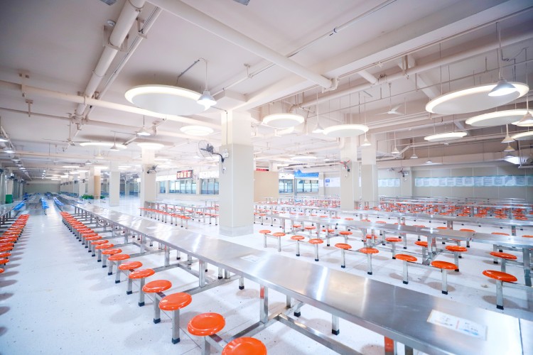 长沙市弘益高级中学环境图