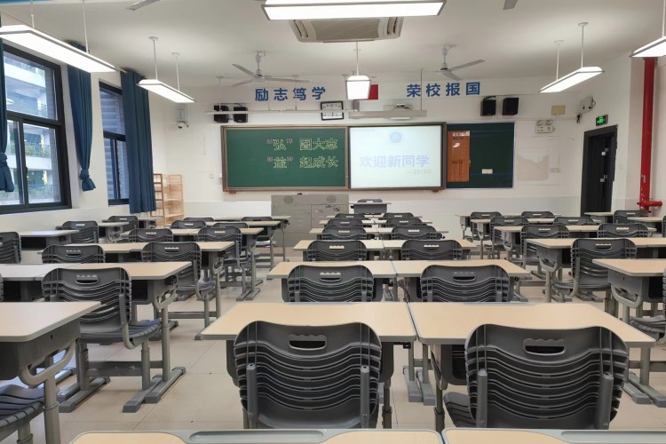 长沙市弘益高级中学环境图