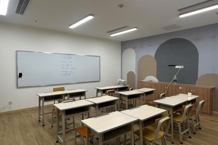索尔君兰外语学校环境