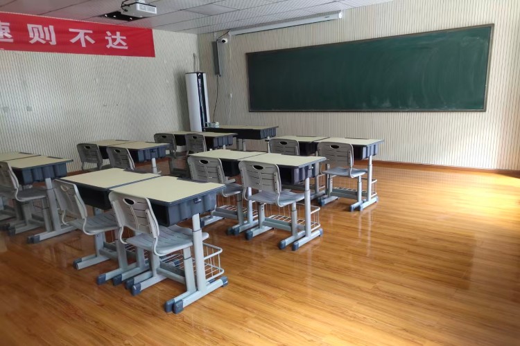 西藏卓益教育环境图