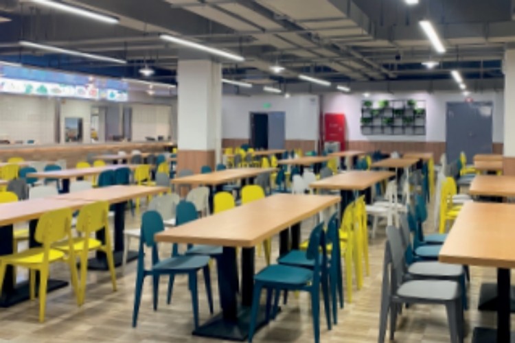 上海博达学校校区环境图