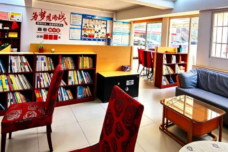 四川程氏教育校区环境图