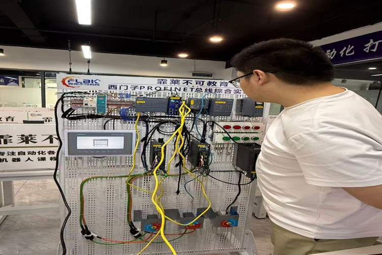 上海霏莱不可教育环境图
