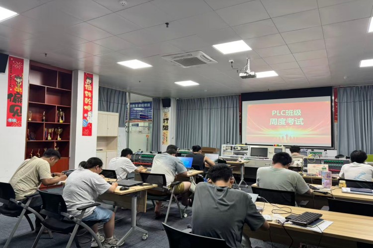 东莞智领教育环境图