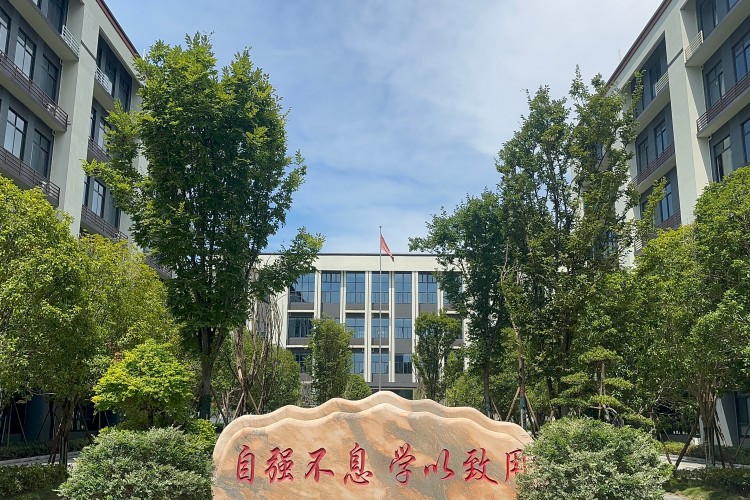 湖南尚学趣单招环境图