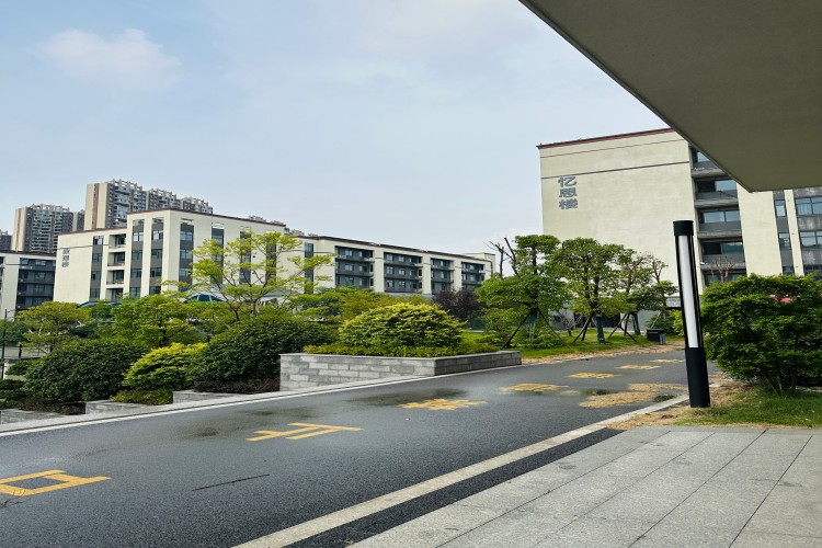 湖南尚学趣单招环境图