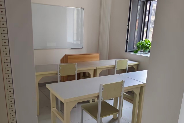 曲靖品学教育校区环境图