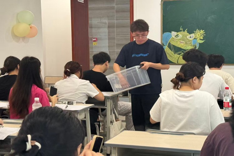 广西哎上课专升本校区环境图