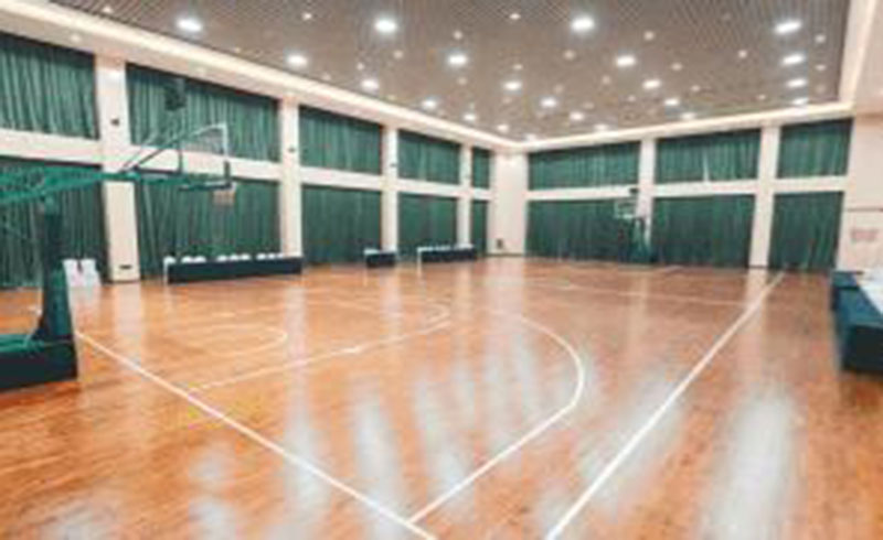 哈尔滨新东方考研体育篮球场