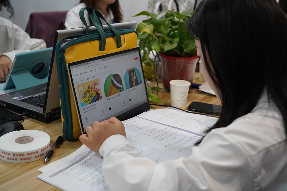 上海音乐熊在线教育教师工作计划场景