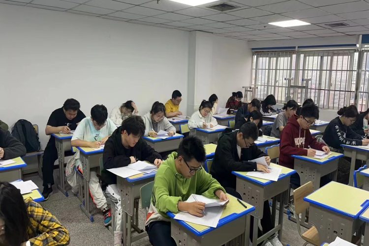  成都志学优教育环境