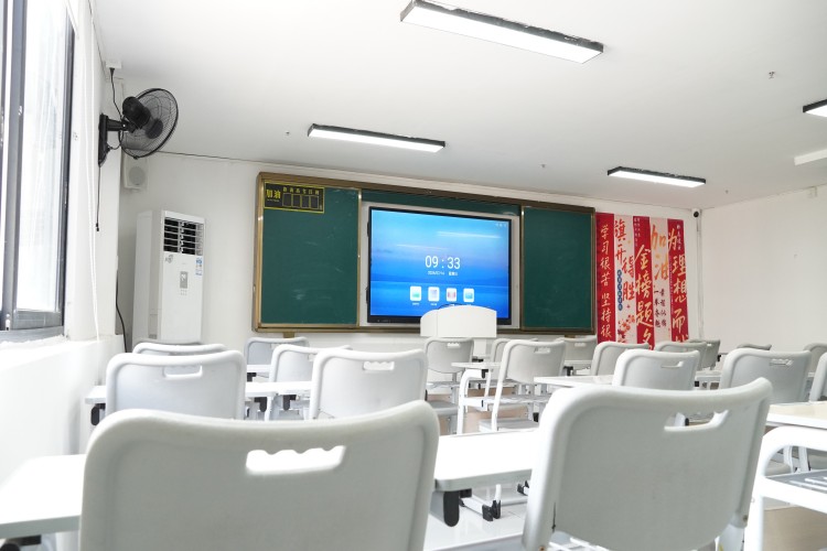 拓鑫教育教室