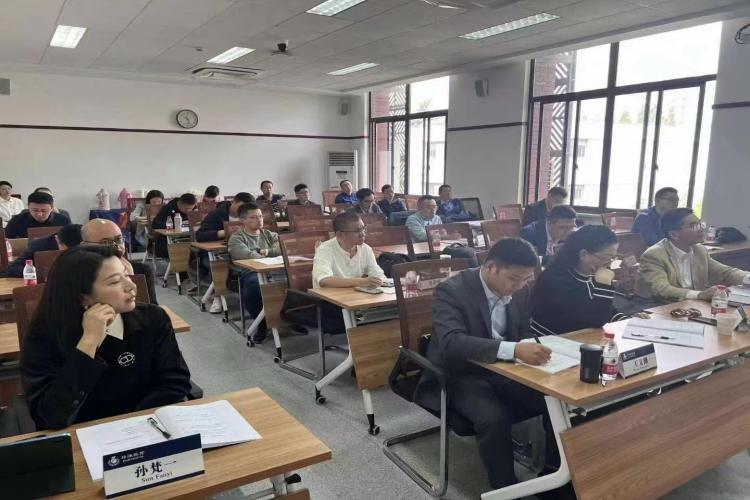 苏州轻舟教育环境