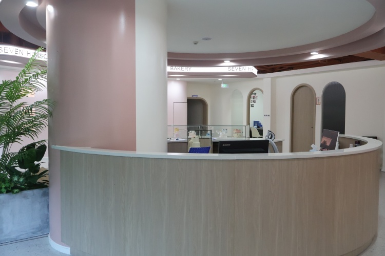 成都优艾米职业技能培训学校