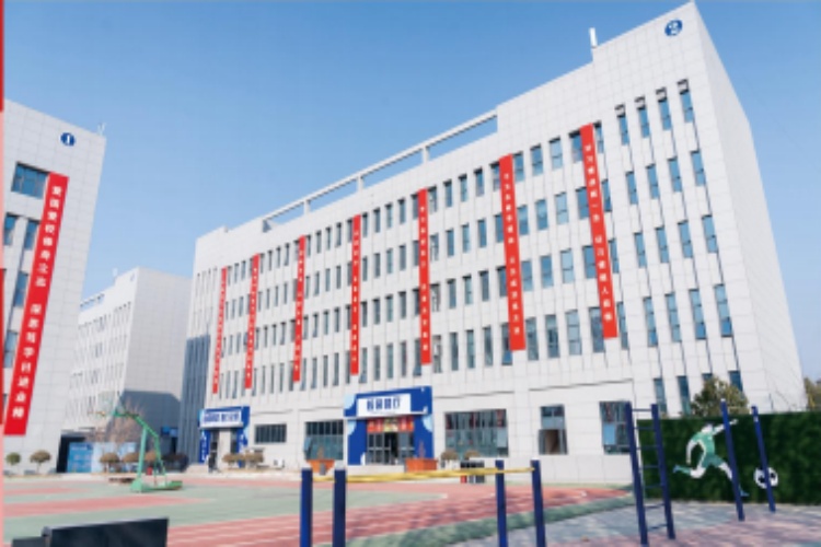 西安弘雅学校 