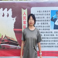 何雅卉老师
