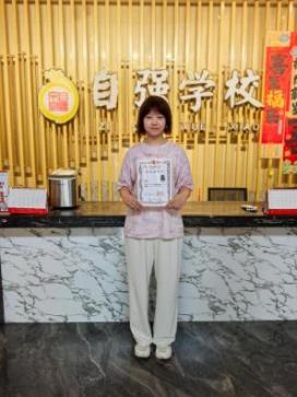 2026届书法学生闫易晨提高112分,高考437分原始案例图